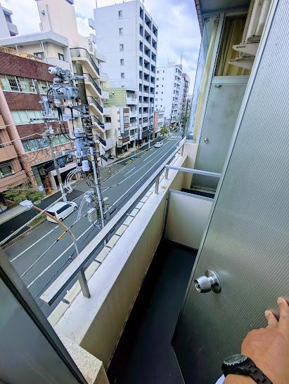 横浜市神奈川区反町１丁目のマンション