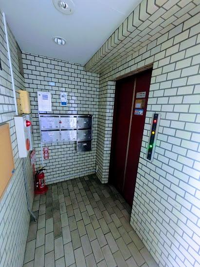 横浜市神奈川区反町１丁目のマンション