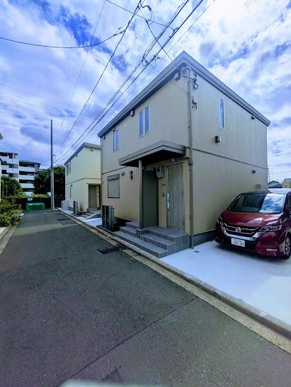 横浜市神奈川区六角橋６丁目のアパート