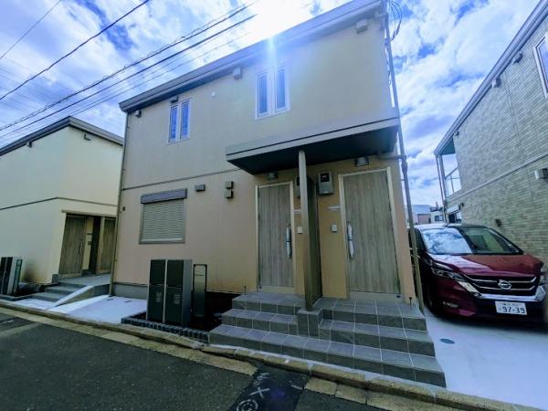 横浜市神奈川区六角橋６丁目のアパート