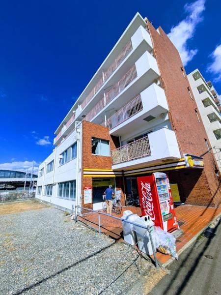 横浜市西区浜松町のマンション