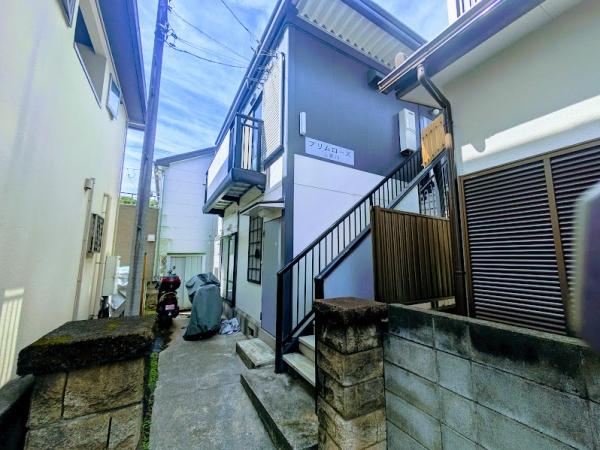 横浜市保土ケ谷区東川島町のアパート