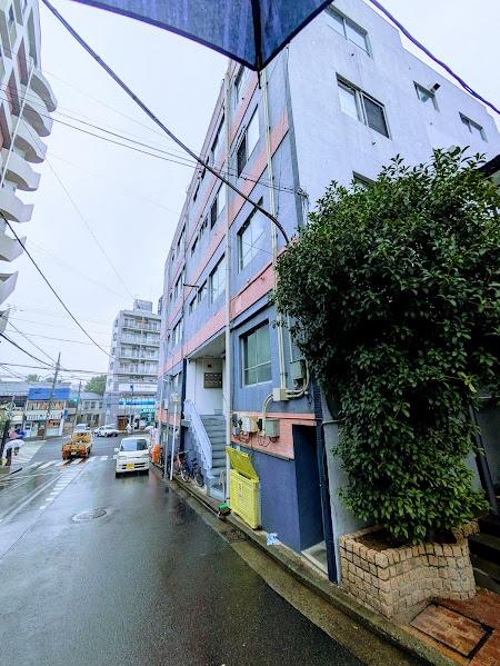 横浜市神奈川区西神奈川３丁目のマンション