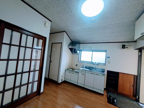 横浜市保土ケ谷区東川島町のアパート