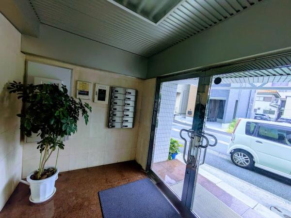 横浜市西区南浅間町のマンション