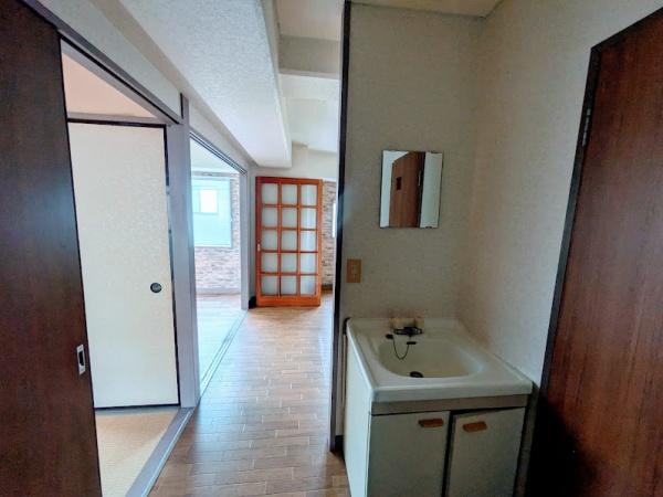 横浜市西区南浅間町のマンション