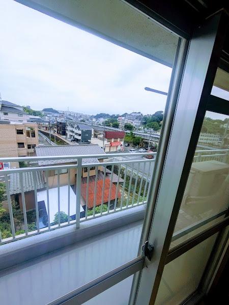横浜市神奈川区片倉４丁目のマンション
