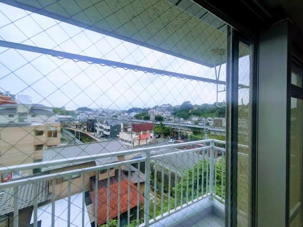 横浜市神奈川区片倉４丁目のマンション