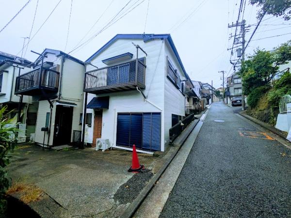横浜市保土ケ谷区鎌谷町の貸家