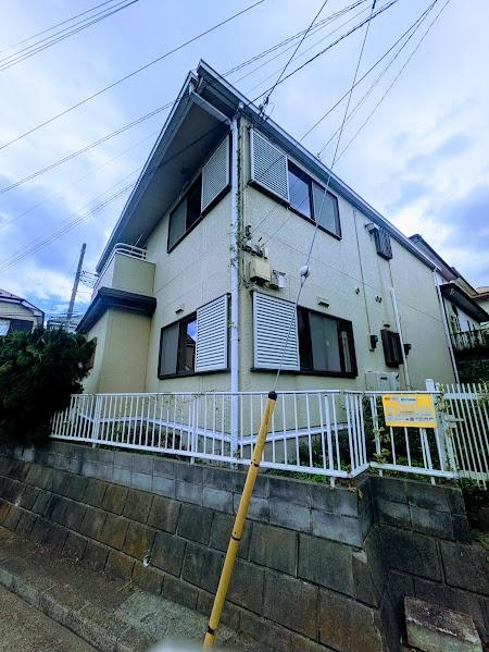 横浜市南区六ツ川３丁目のテラスハウス