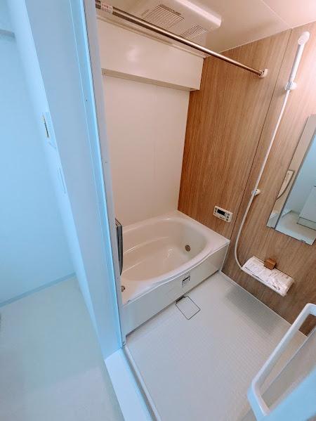 横浜市神奈川区六角橋４丁目のマンション