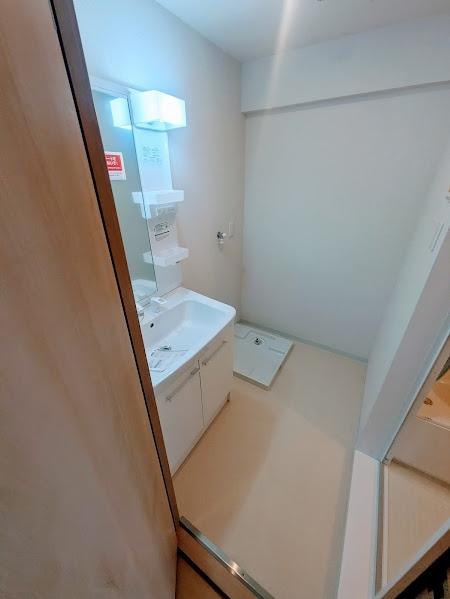 横浜市神奈川区六角橋４丁目のマンション