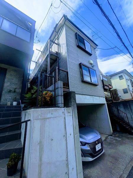 横浜市神奈川区六角橋６丁目の事務所