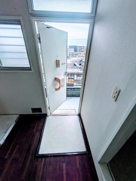 ハイツオオカワ(玄関)