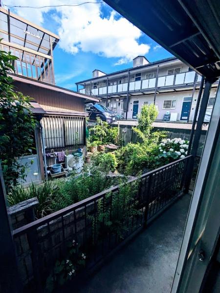 横浜市神奈川区羽沢町のアパート(バルコニー)