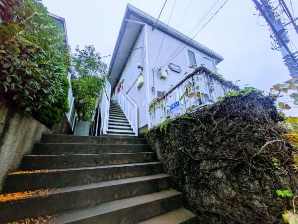 横浜市保土ケ谷区霞台のアパート