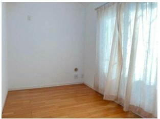 横浜市神奈川区七島町の貸家