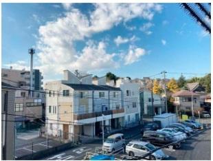 横浜市神奈川区七島町の貸家