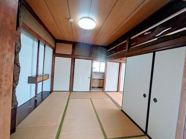 横浜市西区久保町の貸家