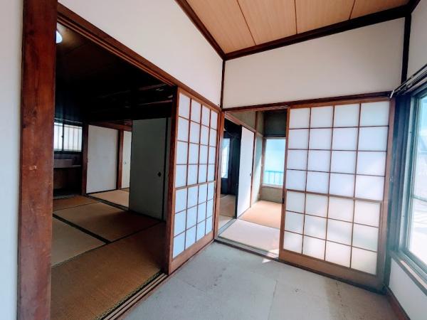 横浜市西区久保町の貸家