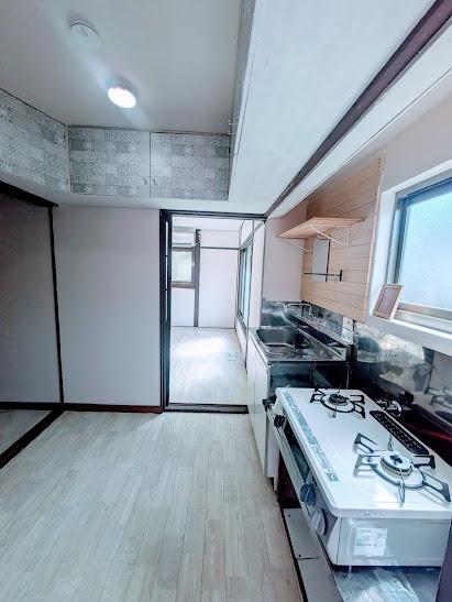 横浜市西区久保町の貸家