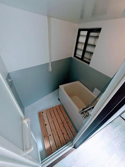 横浜市西区久保町の貸家