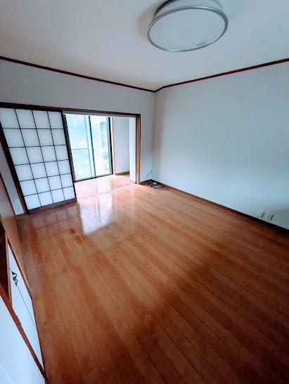 横浜市戸塚区戸塚町の貸家