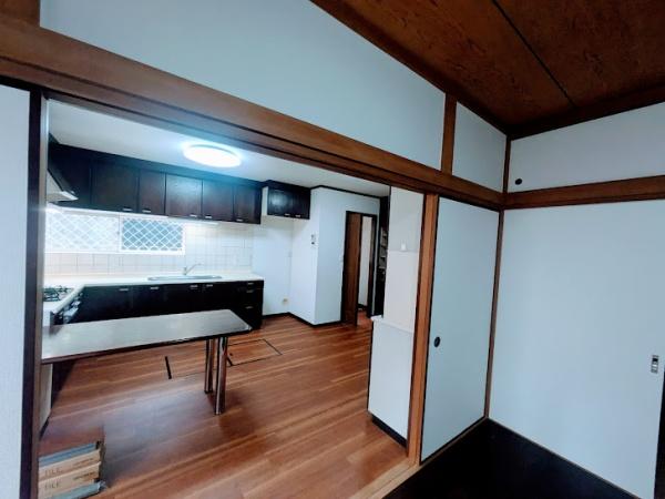 横浜市保土ケ谷区桜ケ丘１丁目のテラスハウス