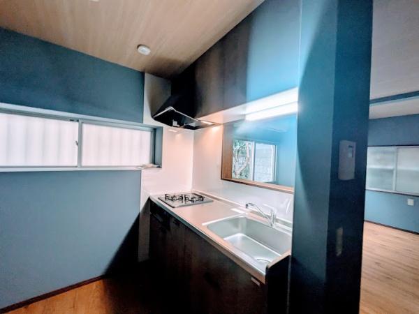 六ツ川3丁目貸家