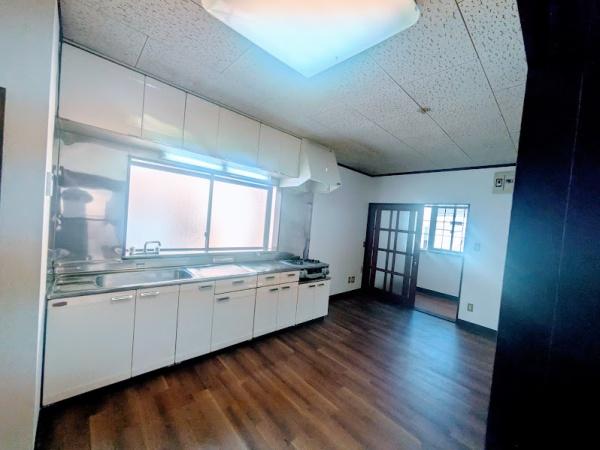 横浜市南区堀ノ内町２丁目のアパート