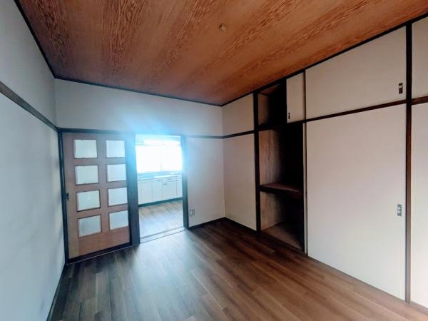 横浜市南区堀ノ内町２丁目のアパート