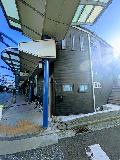 横浜市西区中央2丁目のテラスハウス