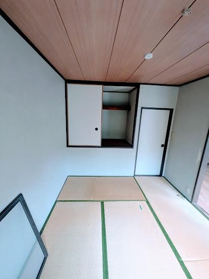 ファミーユ彩霞