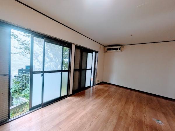 ファミーユ彩霞