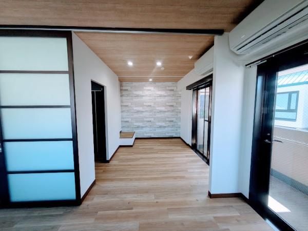 横浜市神奈川区高島台のテラスハウス