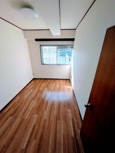 横浜市西区浅間町２丁目のマンション