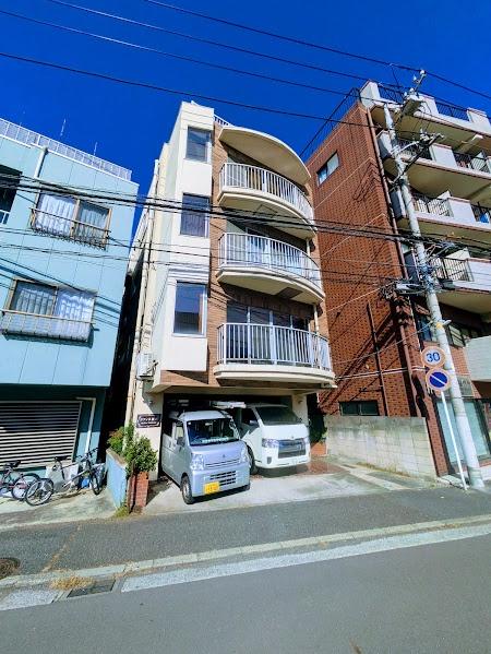 横浜市西区浅間町２丁目のマンション