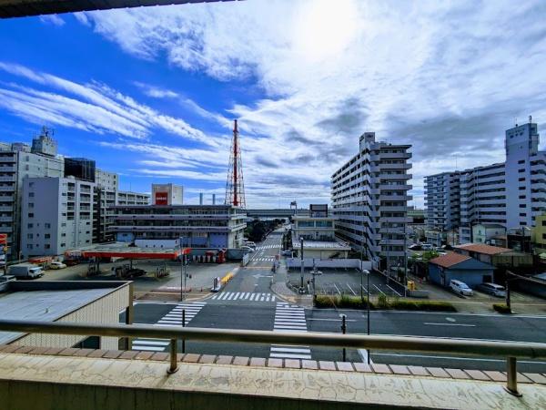 横浜市神奈川区子安通３丁目のマンション