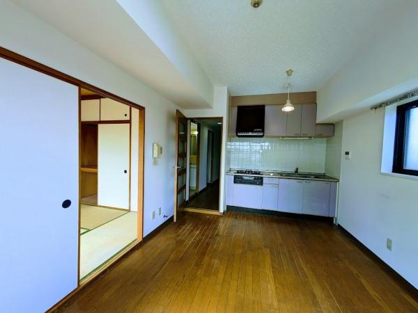 横浜市神奈川区子安通３丁目のマンション