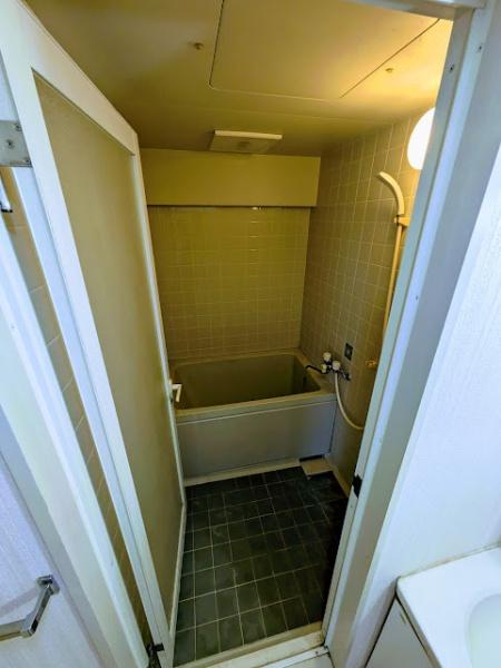 横浜市神奈川区子安通３丁目のマンション