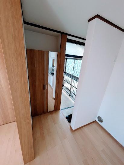 横浜市神奈川区菅田町の貸家