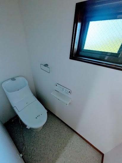 横浜市神奈川区菅田町の貸家