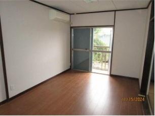 横浜市神奈川区西寺尾４丁目のテラスハウス