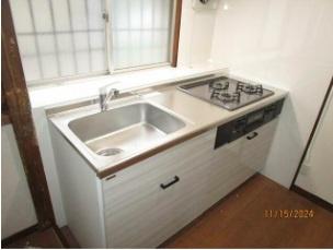 横浜市神奈川区西寺尾４丁目のテラスハウス