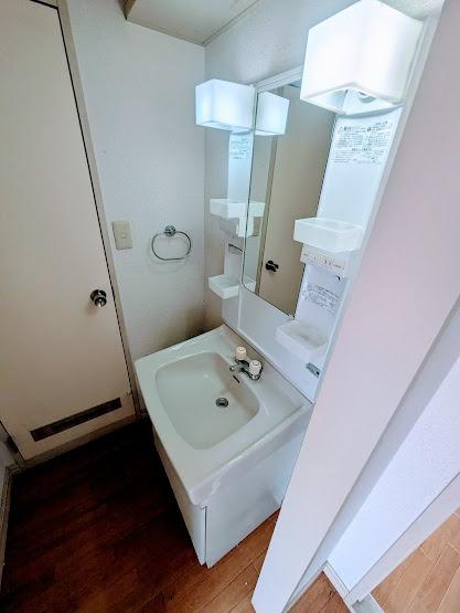 横浜市神奈川区菅田町のアパート