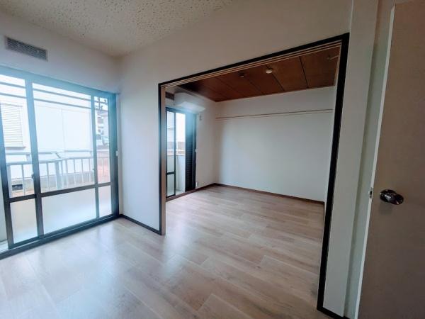 横浜市南区六ツ川２丁目のアパート