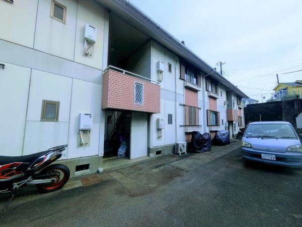 横浜市南区六ツ川2丁目のアパート