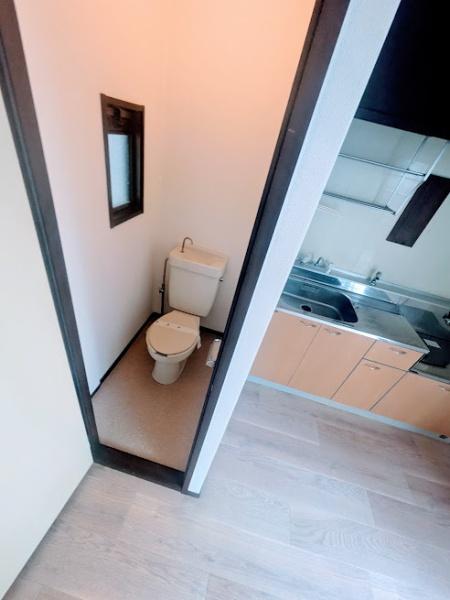 横浜市南区六ツ川２丁目のアパート