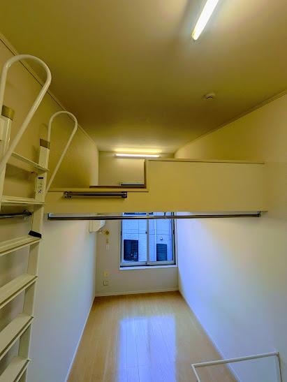 横浜市西区浅間町３丁目のテラスハウス