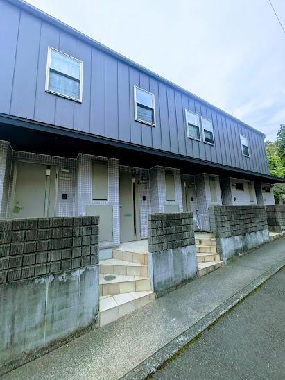 横浜市西区浅間町３丁目のテラスハウス